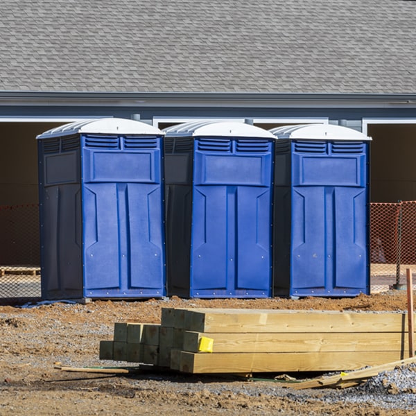 how can i report damages or issues with the portable toilets during my rental period in Woodsfield Ohio